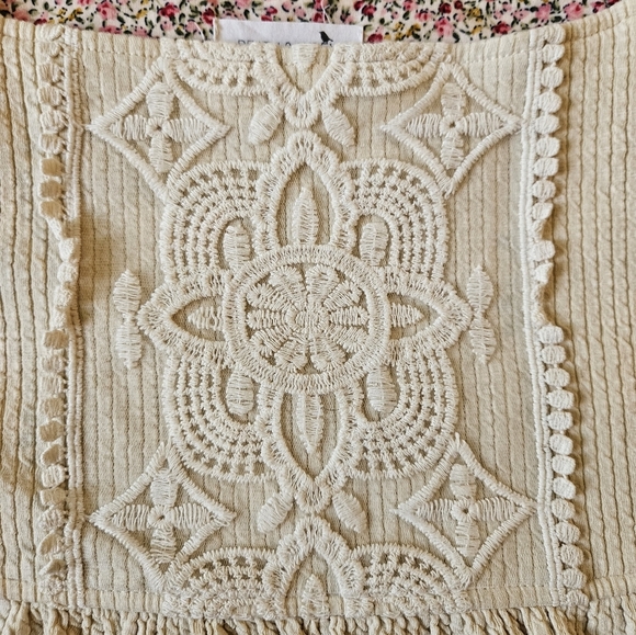 Anthropologie Reath & Wren Embroidered Tank Medium - Picture 2 of 5